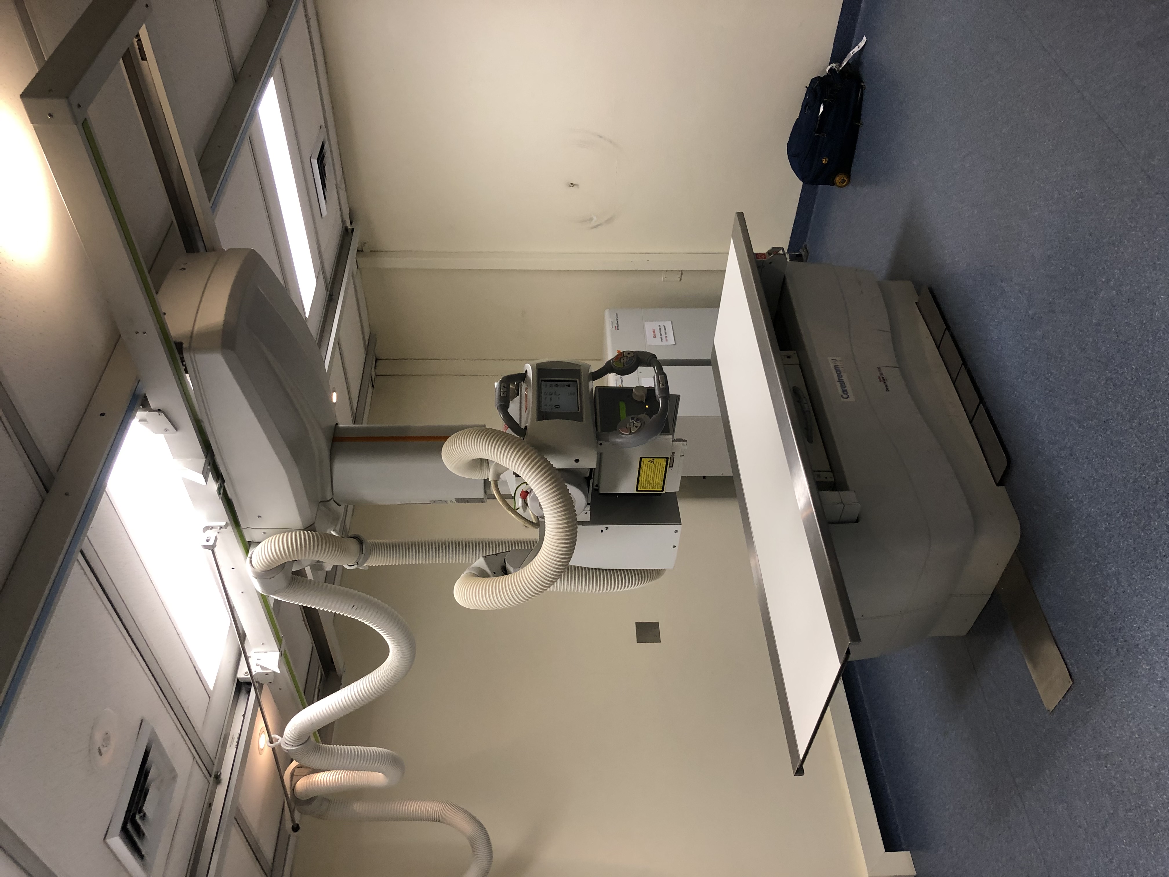 Carestream DR 7500 Digital X-Ray System with Ceiling Suspension Image