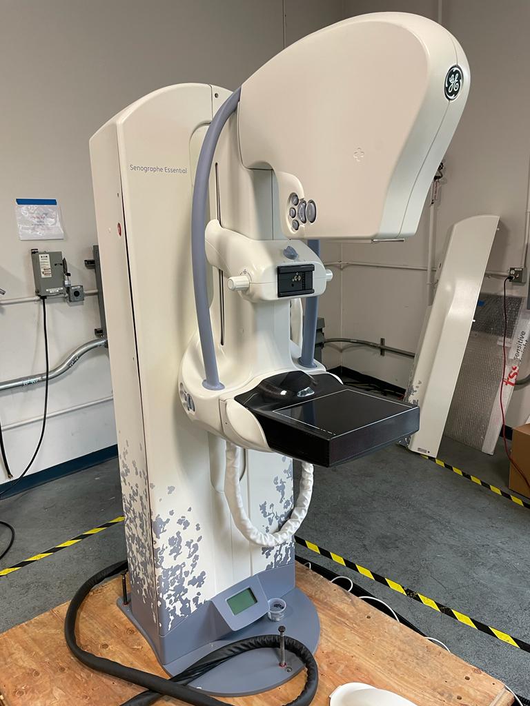 GE Senographe Essentials Digital Mammography Image
