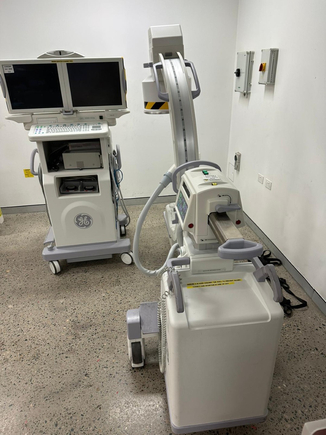 OEC 9900 Elite VAS 8 C-Arm Image