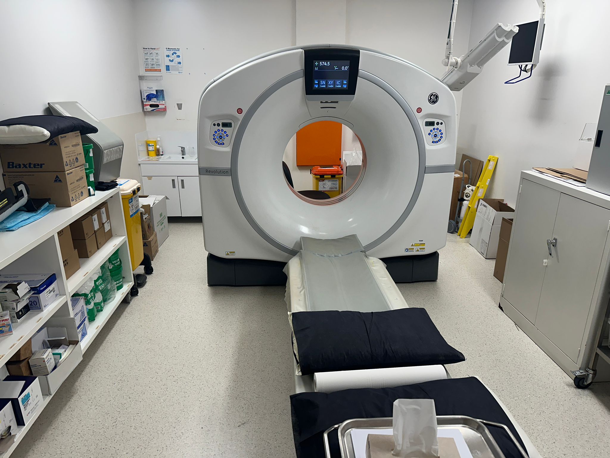 Revolution Evo 128-Slice CT Scanner Image