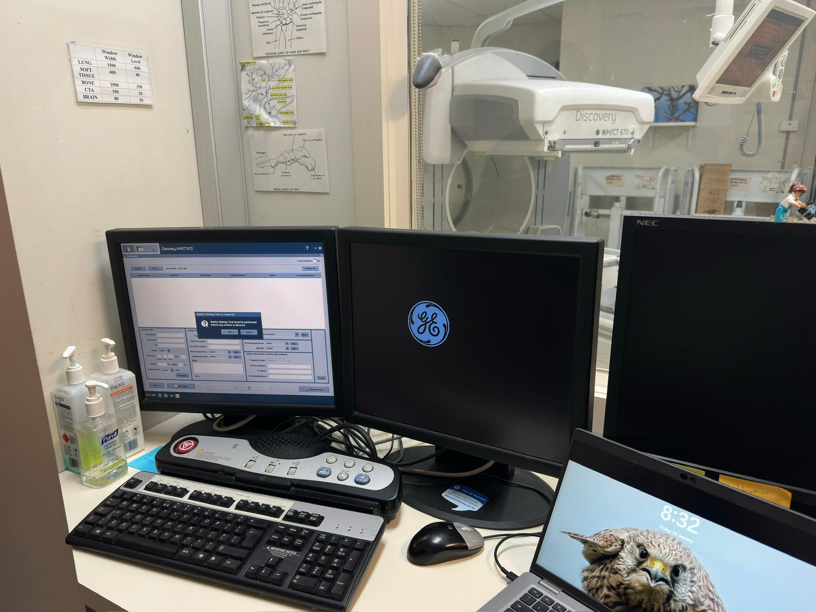 GE Discovery NM/CT 670 SPECT System Image