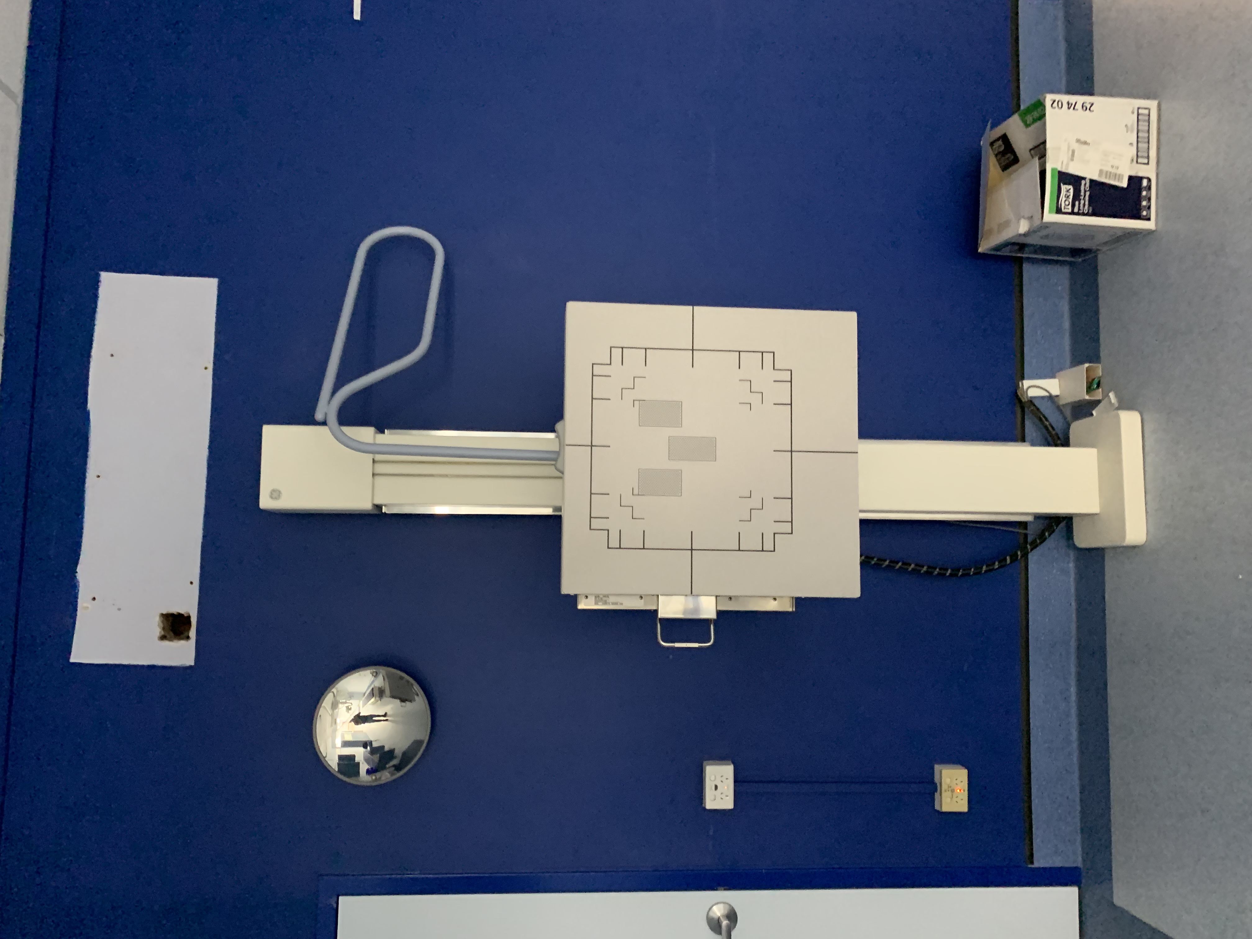 GE Proteus X-Ray System with Ceiling Suspension Image