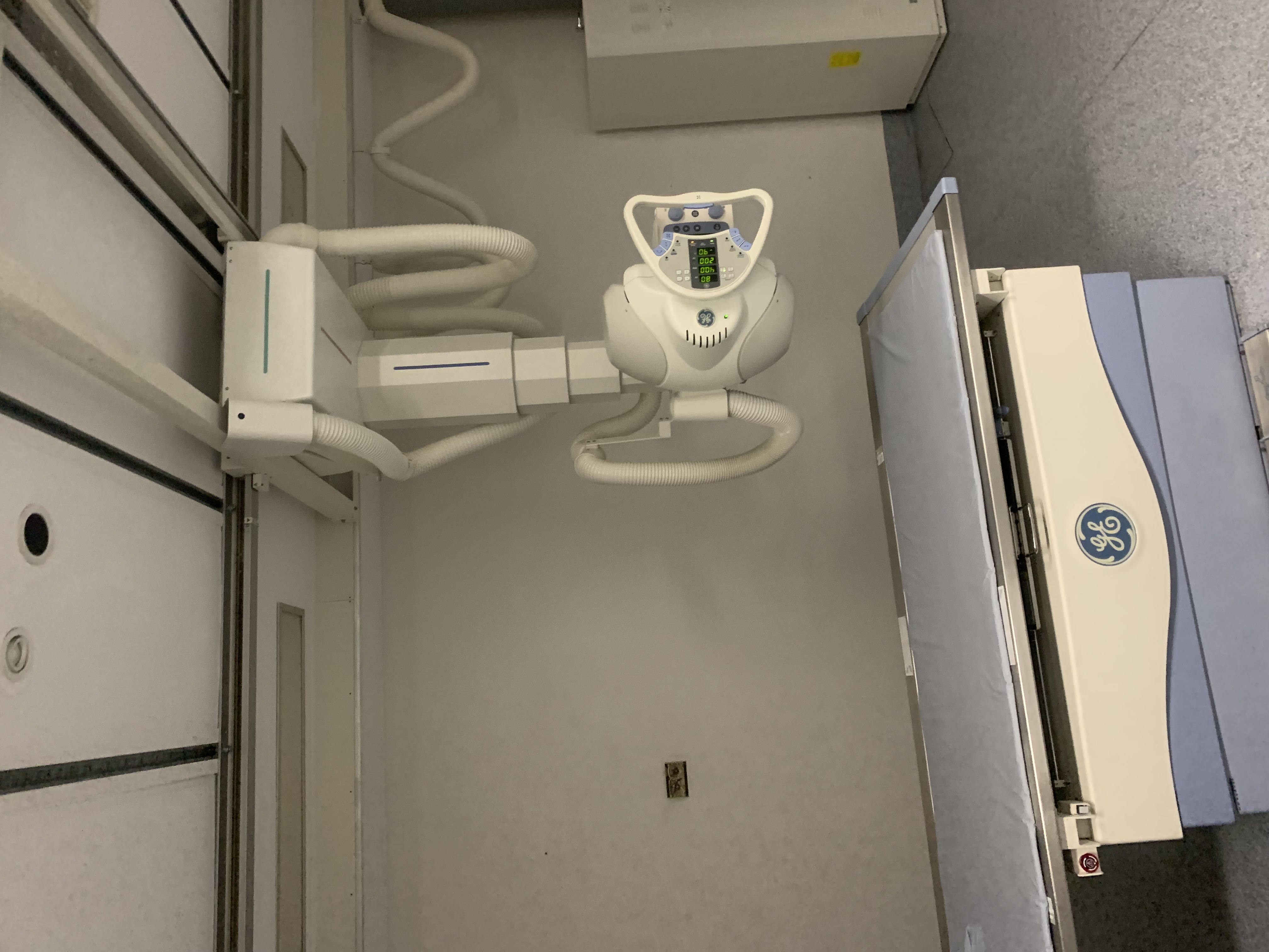 GE Proteus X-Ray System with Ceiling Suspension Image