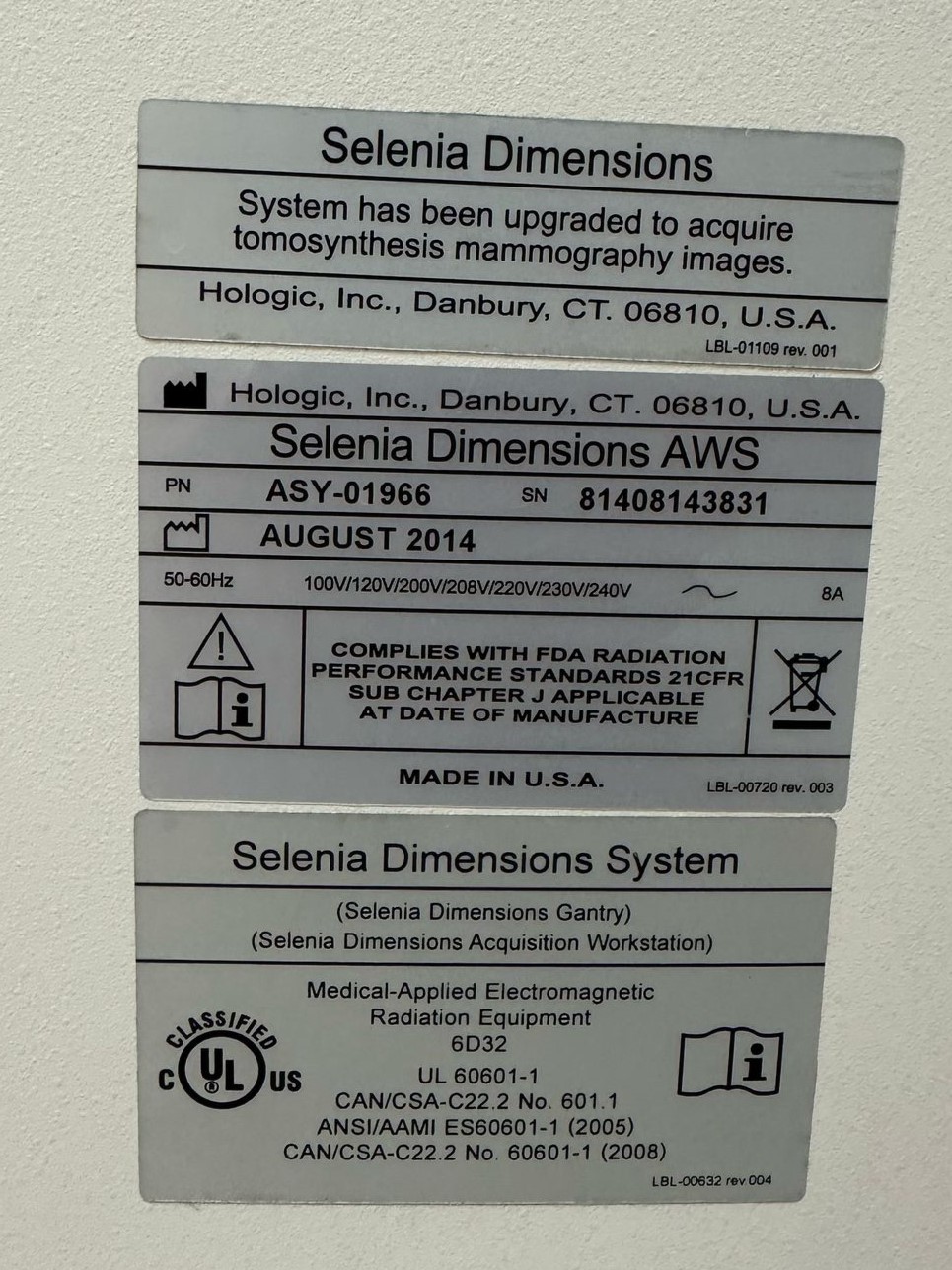 Hologic Selenia Dimensions Mammography System w/Tomo and Biopsy Image