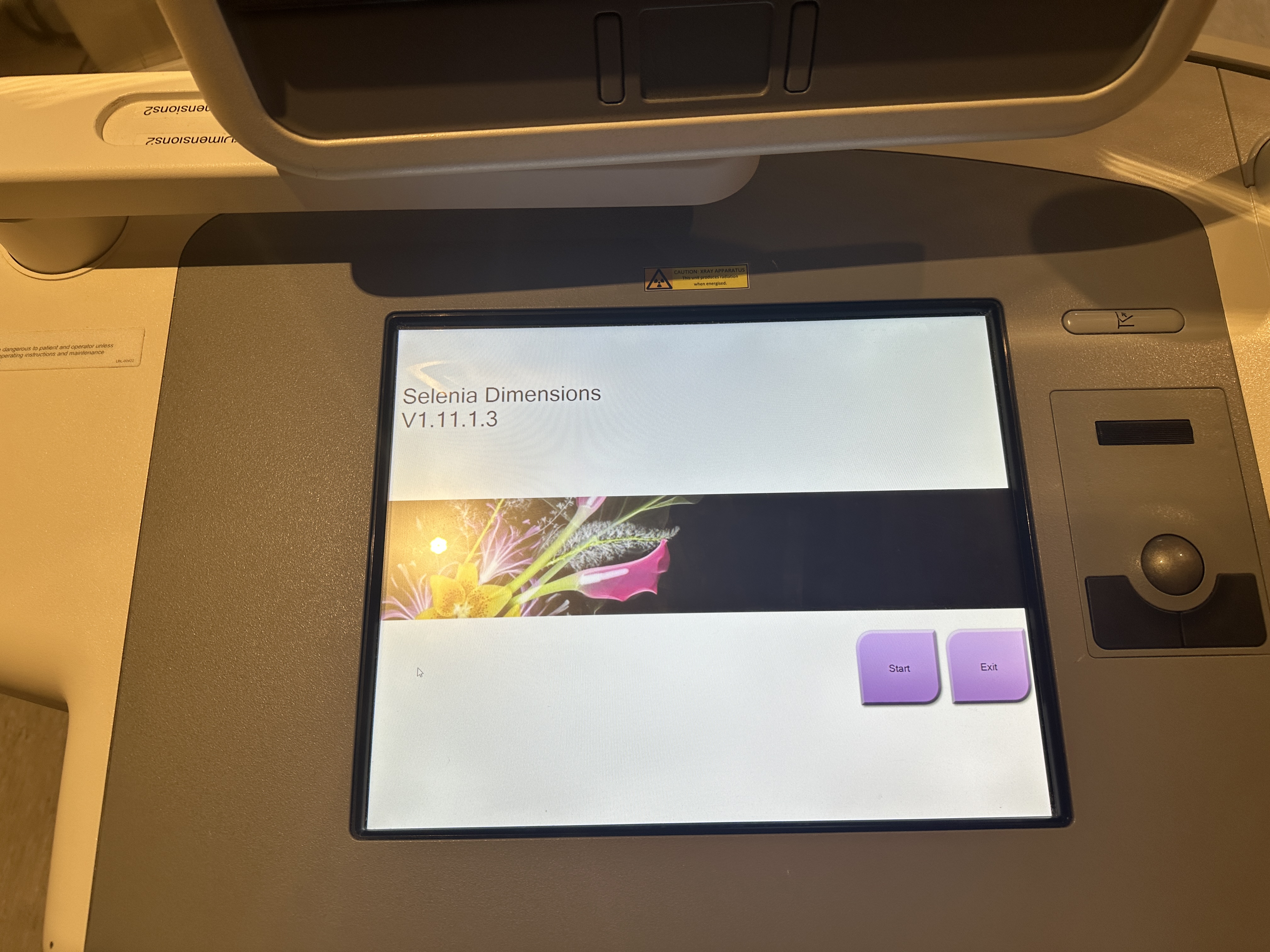 Hologic Selenia Dimensions Mammography System w/Tomo Image