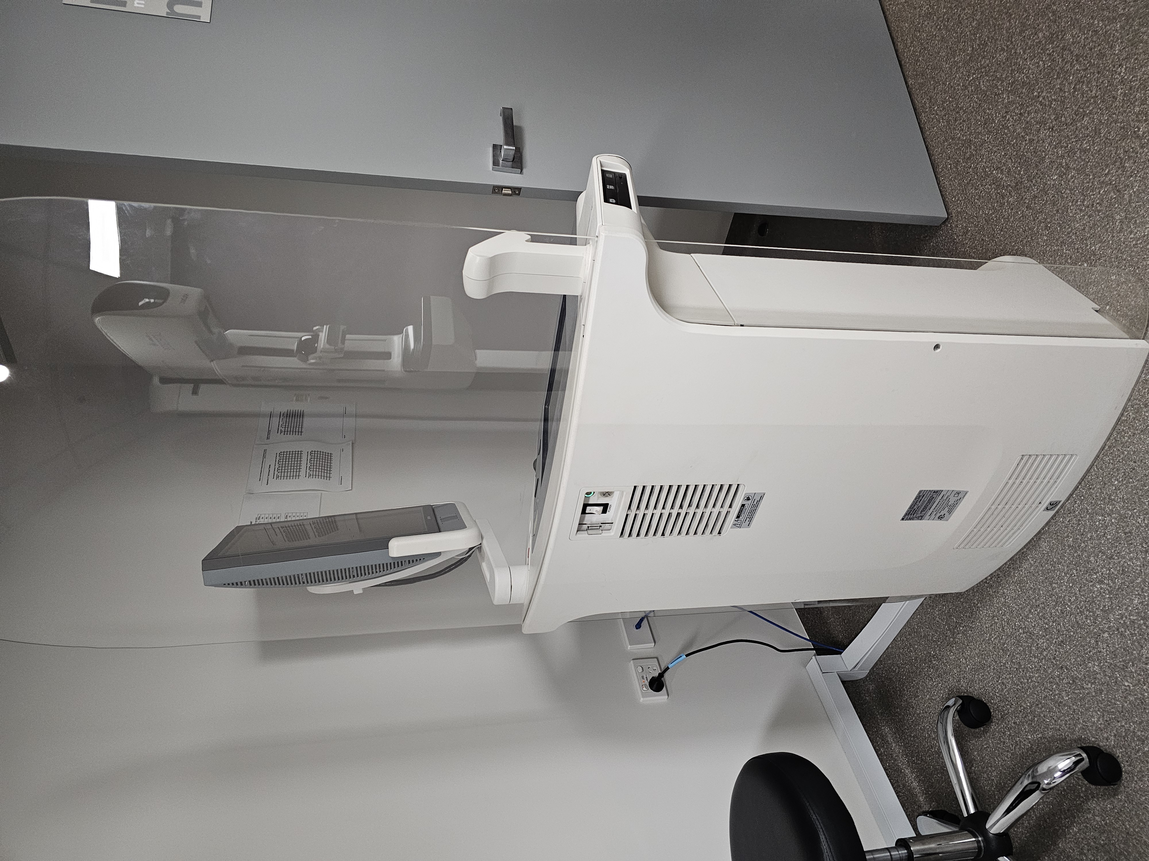 Hologic Selenia Dimensions Mammography System w/Tomo Image